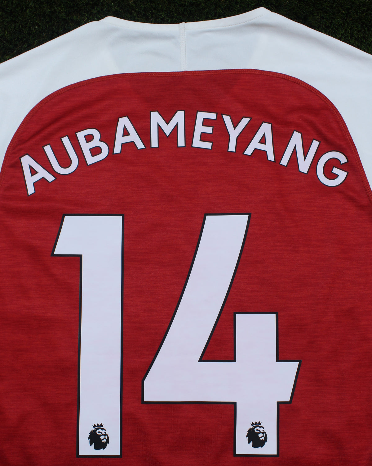 Arsenal FC 2018/19 Home Shirt - Aubameyang #14 - Fan Version - Near Mint - Mint (9.5/10)